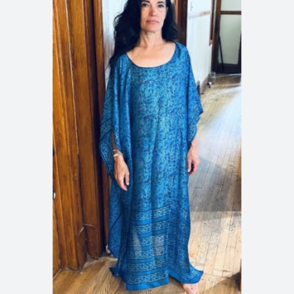 🔥 Blue Patterned Kaftan Dress